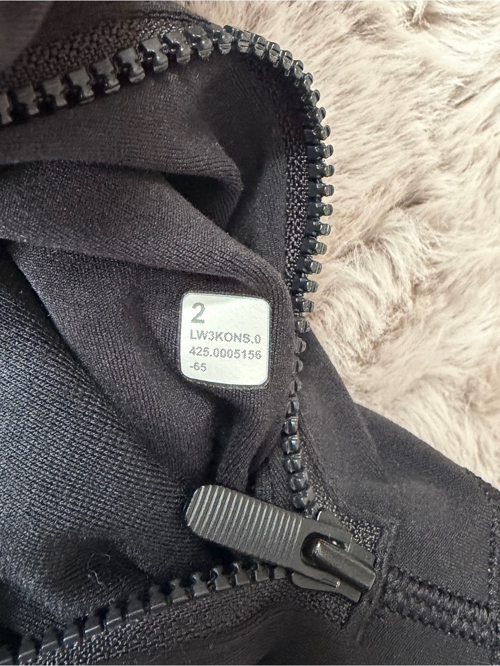 Lululemon Define Cropped Jacket - Picture 8 of 9